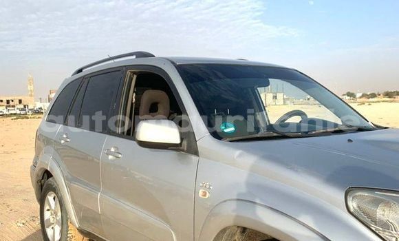 Acheter Occasion Voiture Toyota RAV4 Autre à Adel Bagrou, Hodh ech Chargui Acheter Occasion Voiture Toyota RAV4 Autre à Adel Bagrou, Hodh ech Chargui