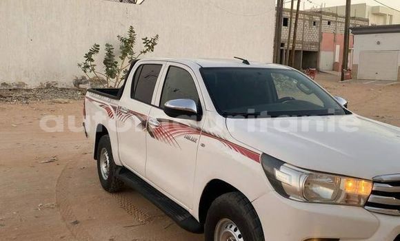 Acheter Occasion Voiture Toyota Hilux Blanc à Alaq, Brakna Acheter Occasion Voiture Toyota Hilux Blanc à Alaq, Brakna