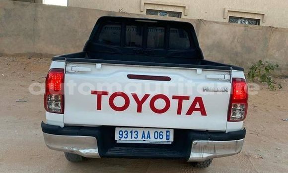 Acheter Occasion Voiture Toyota Hilux Blanc à Alaq, Brakna Acheter Occasion Voiture Toyota Hilux Blanc à Alaq, Brakna
