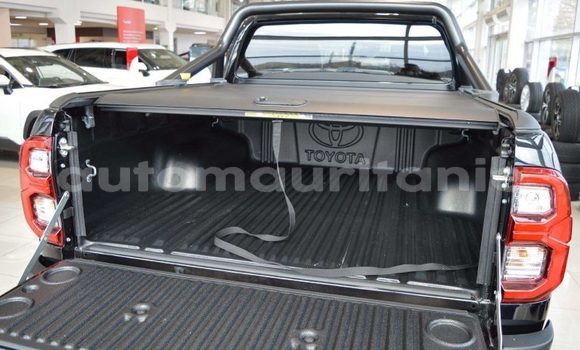 Buy New Toyota Hilux Black Car in Import - Dubai in Adrar Buy New Toyota Hilux Black Car in Import - Dubai in Adrar