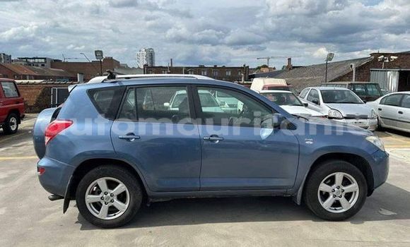 Acheter Occasion Voiture Toyota RAV4 Bleu à Nouakchott, Nouakchott Ouest Acheter Occasion Voiture Toyota RAV4 Bleu à Nouakchott, Nouakchott Ouest