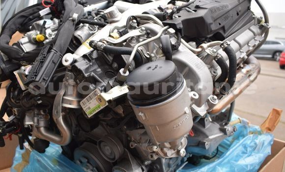 Acheter Mercedes GLE 3L Engine à Nouakchott, Nouakchott Ouest Acheter Mercedes GLE 3L Engine à Nouakchott, Nouakchott Ouest