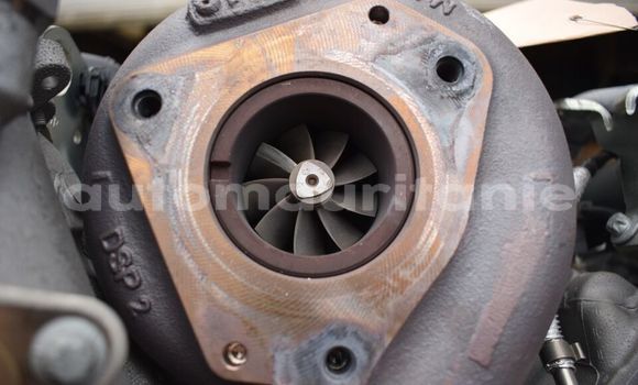 Acheter Mercedes GLE 3L Engine à Nouakchott, Nouakchott Ouest Acheter Mercedes GLE 3L Engine à Nouakchott, Nouakchott Ouest