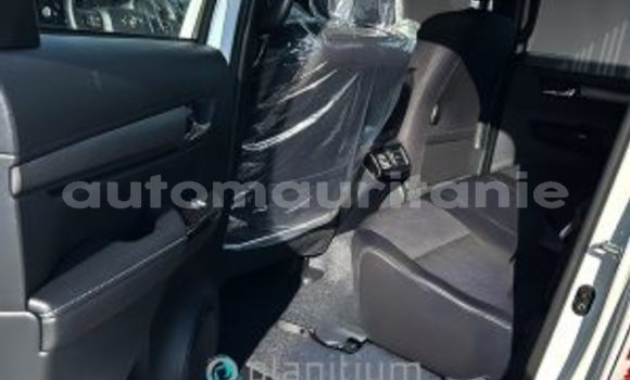 Acheter Occasion Voiture Toyota Hilux Blanc à Import - Dubai, Adrar Acheter Occasion Voiture Toyota Hilux Blanc à Import - Dubai, Adrar
