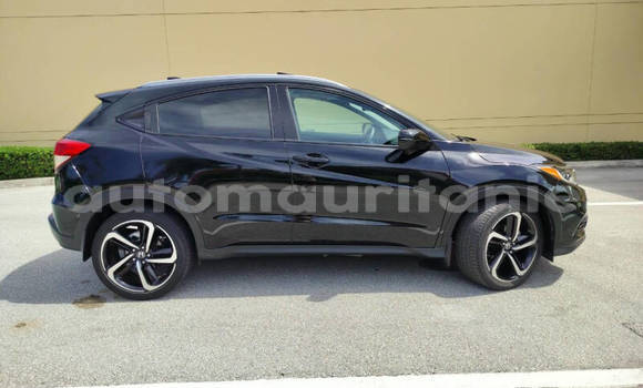 Acheter Occasion Voiture Honda HR–V Noir à Guerou, Assaba Acheter Occasion Voiture Honda HR–V Noir à Guerou, Assaba