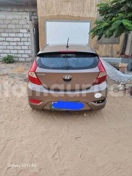 Big with watermark hyundai accent hodh el gharbi aioun 4865