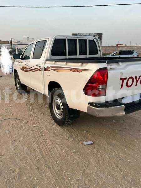 Big with watermark toyota hilux inchiri akjoujt 4874