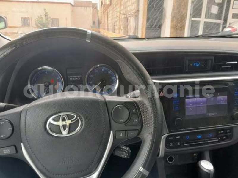 Big with watermark toyota corolla brakna alaq 4884