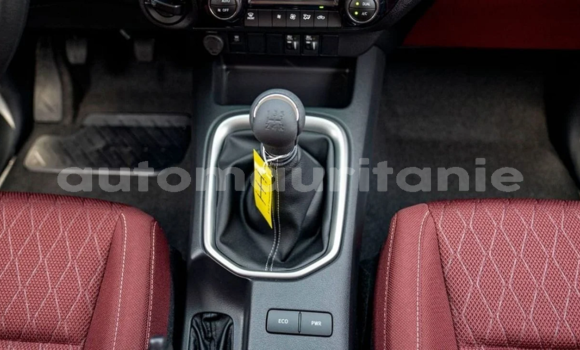 Acheter Neuf Voiture Toyota Hilux Blanc à Nouakchott, Nouakchott Ouest Acheter Neuf Voiture Toyota Hilux Blanc à Nouakchott, Nouakchott Ouest