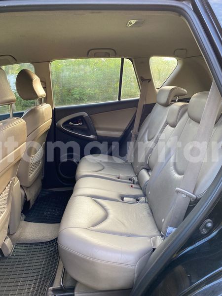 Big with watermark toyota rav4 nouakchott ouest nouakchott 4935