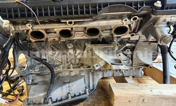 Acheter BMW 645Ci 745I Engine à Nouakchott, Nouakchott Ouest Acheter BMW 645Ci 745I Engine à Nouakchott, Nouakchott Ouest