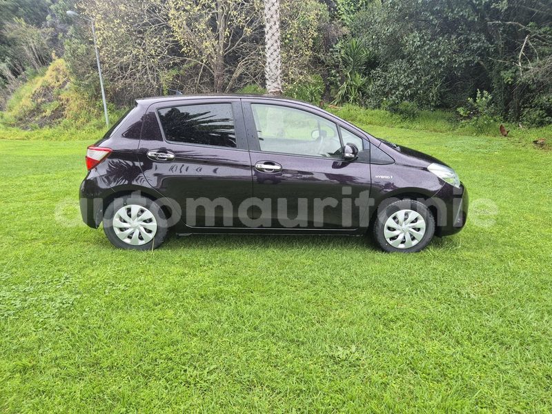 Big with watermark toyota vitz nouakchott ouest nouakchott 4954