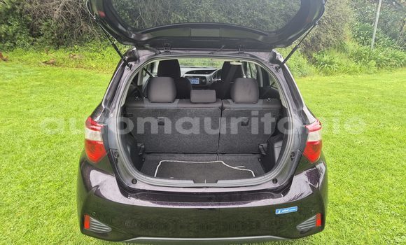 Acheter Occasion Voiture Toyota Vitz Noir à Nouakchott, Nouakchott Ouest Acheter Occasion Voiture Toyota Vitz Noir à Nouakchott, Nouakchott Ouest