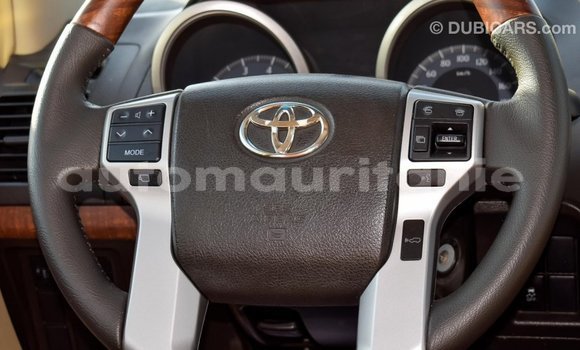 Acheter Import Voiture Toyota Prado Blanc à Import - Dubai, Adrar Acheter Import Voiture Toyota Prado Blanc à Import - Dubai, Adrar
