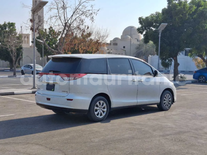 Big with watermark toyota previa nouakchott ouest nouakchott 4960