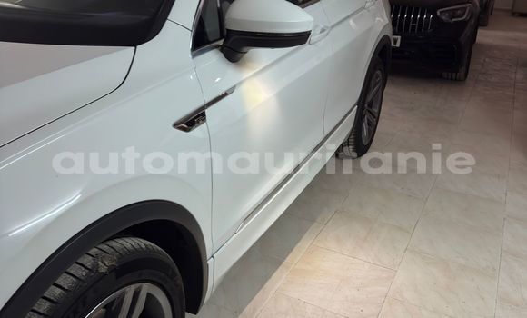 Acheter Occasion Voiture Volkswagen Tiguan Blanc à Nouakchott, Nouakchott Ouest Acheter Occasion Voiture Volkswagen Tiguan Blanc à Nouakchott, Nouakchott Ouest