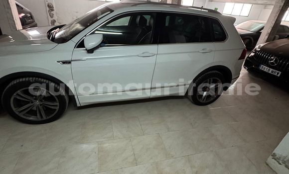 Acheter Occasion Voiture Volkswagen Tiguan Blanc à Nouakchott, Nouakchott Ouest Acheter Occasion Voiture Volkswagen Tiguan Blanc à Nouakchott, Nouakchott Ouest