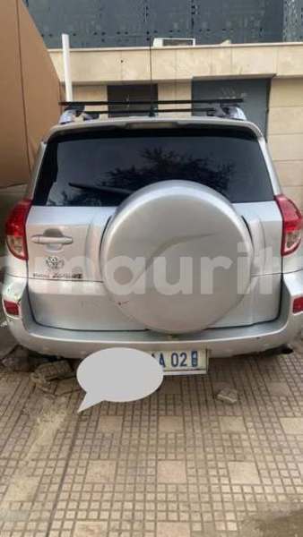 Big with watermark toyota rav4 hodh ech chargui adel bagrou 4983