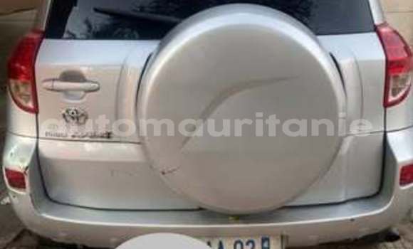Acheter Occasion Voiture Toyota RAV4 Autre à Adel Bagrou, Hodh ech Chargui Acheter Occasion Voiture Toyota RAV4 Autre à Adel Bagrou, Hodh ech Chargui