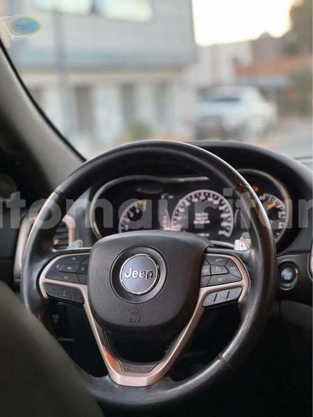 Big with watermark jeep cherokee inchiri akjoujt 4990