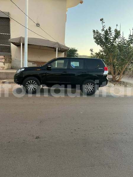 Big with watermark toyota prado hodh el gharbi aioun 5005