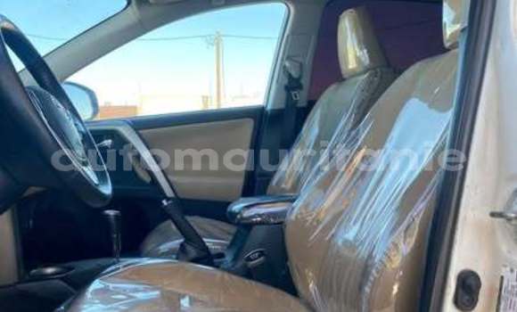 Acheter Occasion Voiture Toyota RAV4 Autre à Akjoujt, Inchiri Acheter Occasion Voiture Toyota RAV4 Autre à Akjoujt, Inchiri