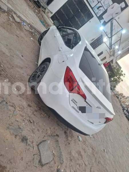 Big with watermark toyota corolla inchiri akjoujt 5007