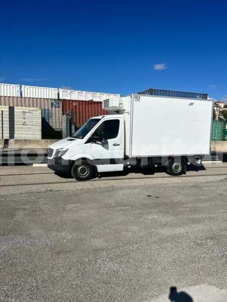 Big with watermark mercedes viano inchiri akjoujt 5014