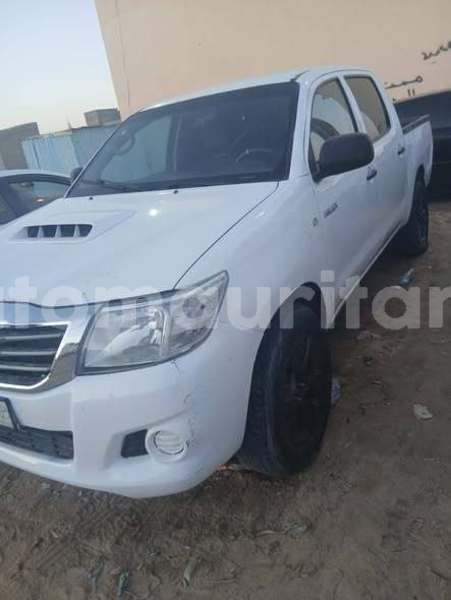 Big with watermark toyota hilux inchiri akjoujt 5022