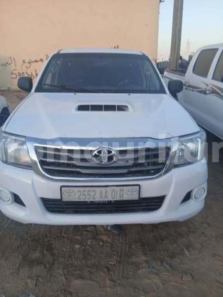 Big with watermark toyota hilux inchiri akjoujt 5022