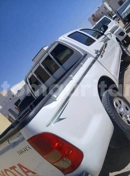 Big with watermark toyota hilux inchiri akjoujt 5024