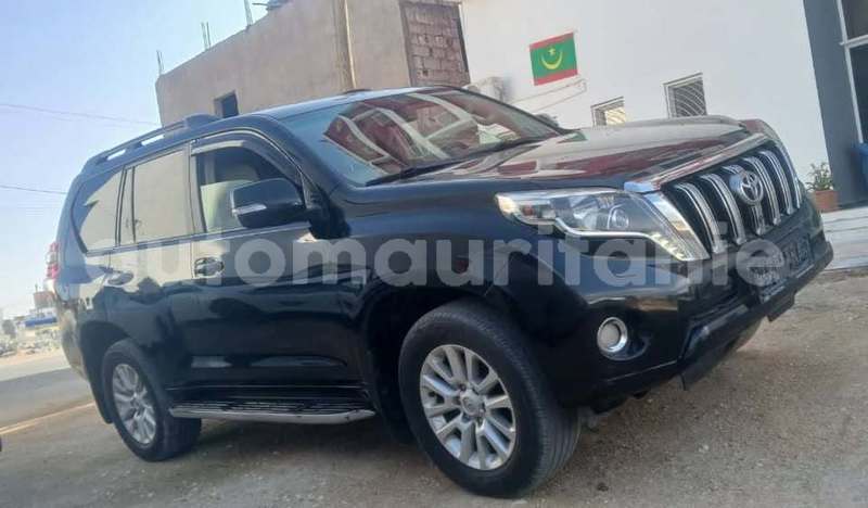 Big with watermark toyota prado inchiri akjoujt 5027