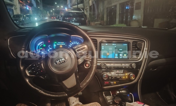 Acheter Occasion Voiture Kia Optima Blanc à Aioun, Hodh El Gharbi