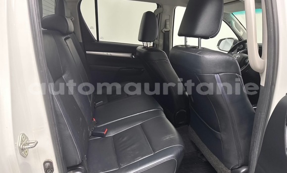 Acheter Occasion Voiture Toyota Hilux Blanc à Nouakchott, Nouakchott Ouest Acheter Occasion Voiture Toyota Hilux Blanc à Nouakchott, Nouakchott Ouest