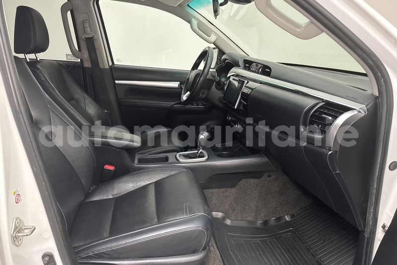 Big with watermark toyota hilux nouakchott ouest nouakchott 5032