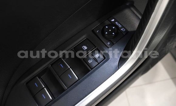 Acheter Occasion Voiture Toyota RAV4 Blanc à Nouakchott, Nouakchott Ouest Acheter Occasion Voiture Toyota RAV4 Blanc à Nouakchott, Nouakchott Ouest