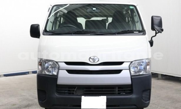 Acheter Occasion Voiture Toyota Hiace Blanc à Nouakchott, Nouakchott Ouest