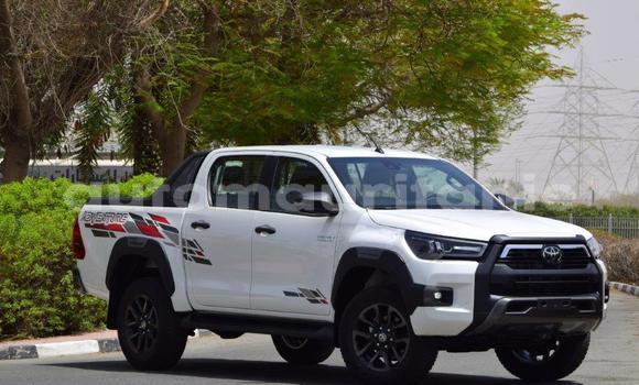 Buy Used Toyota Hilux White Car in Arafat in Wilaya of Trarza Buy Used Toyota Hilux White Car in Arafat in Wilaya of Trarza