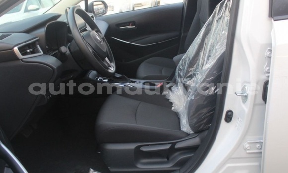 Buy Used Toyota Corolla White Car in Arafat in Wilaya of Trarza Buy Used Toyota Corolla White Car in Arafat in Wilaya of Trarza