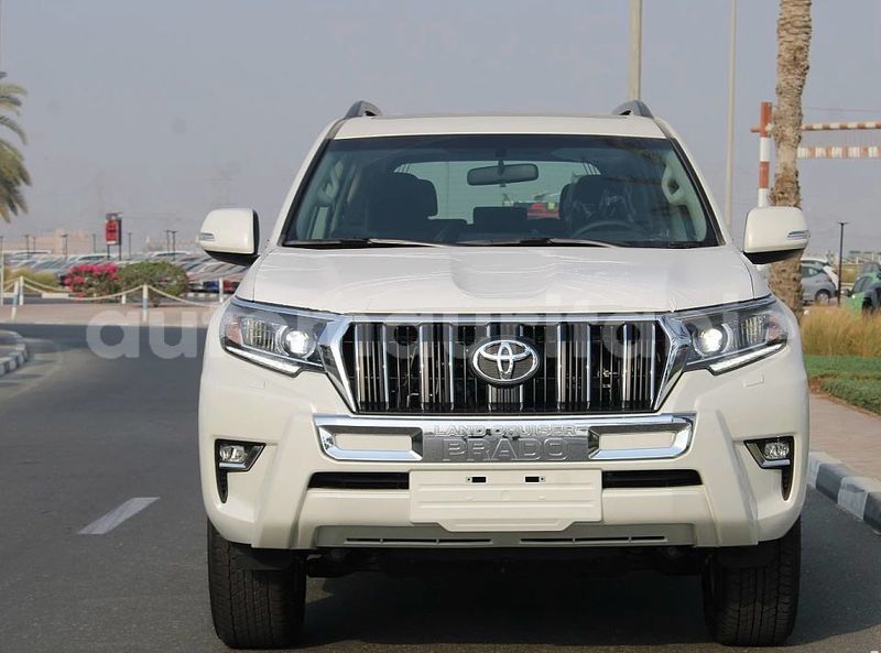 Big with watermark toyota land cruiser prado wilaya du trarza arafat 5042
