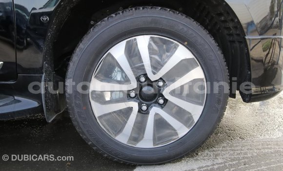 Acheter Import Voiture Toyota Land Cruiser Noir à Import - Dubai, Adrar Acheter Import Voiture Toyota Land Cruiser Noir à Import - Dubai, Adrar