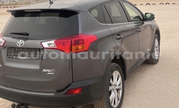 Acheter Occasion Voiture Hyundai Sonata Bleu à Arafat, Wilaya du Trarza