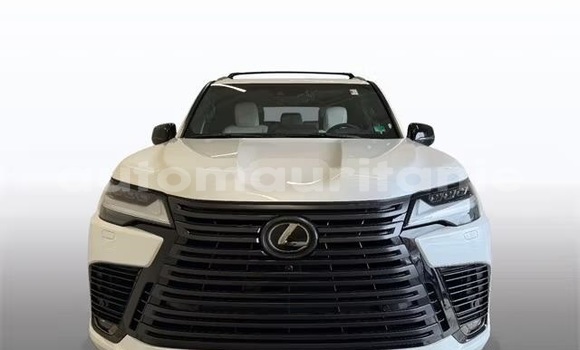 Acheter Occasion Voiture Lexus LX Blanc à Arafat, Wilaya du Trarza