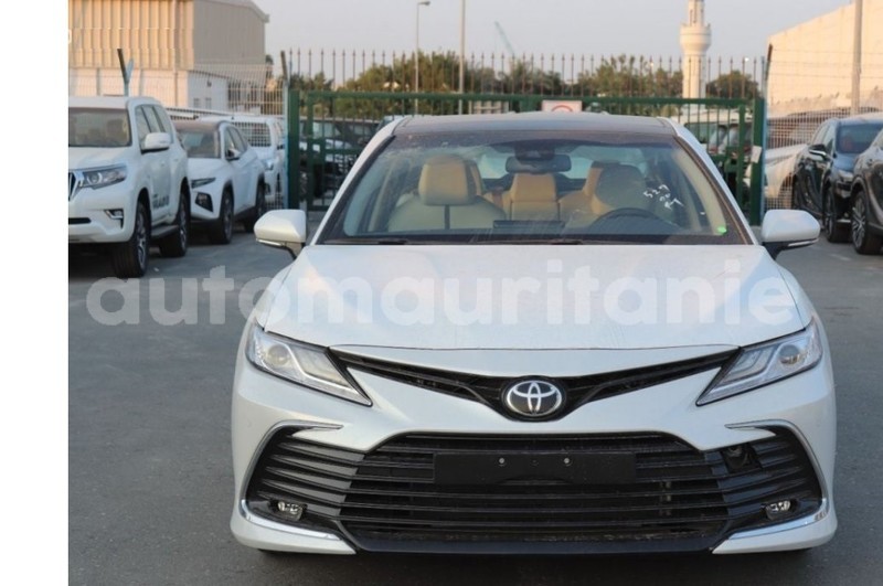 Big with watermark toyota camry wilaya du trarza arafat 5057