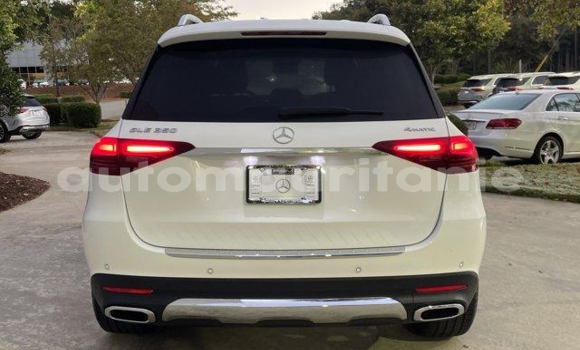 Acheter Occasion Voiture Mercedes-Benz GLE Blanc à Arafat, Wilaya du Trarza Acheter Occasion Voiture Mercedes-Benz GLE Blanc à Arafat, Wilaya du Trarza