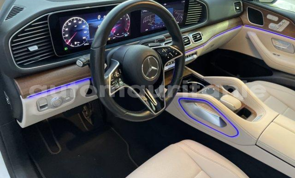 Acheter Occasion Voiture Mercedes-Benz GLE Blanc à Arafat, Wilaya du Trarza Acheter Occasion Voiture Mercedes-Benz GLE Blanc à Arafat, Wilaya du Trarza