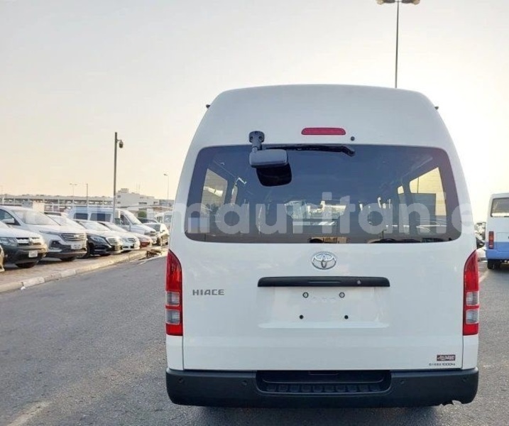 Big with watermark toyota hiace wilaya du trarza arafat 5070