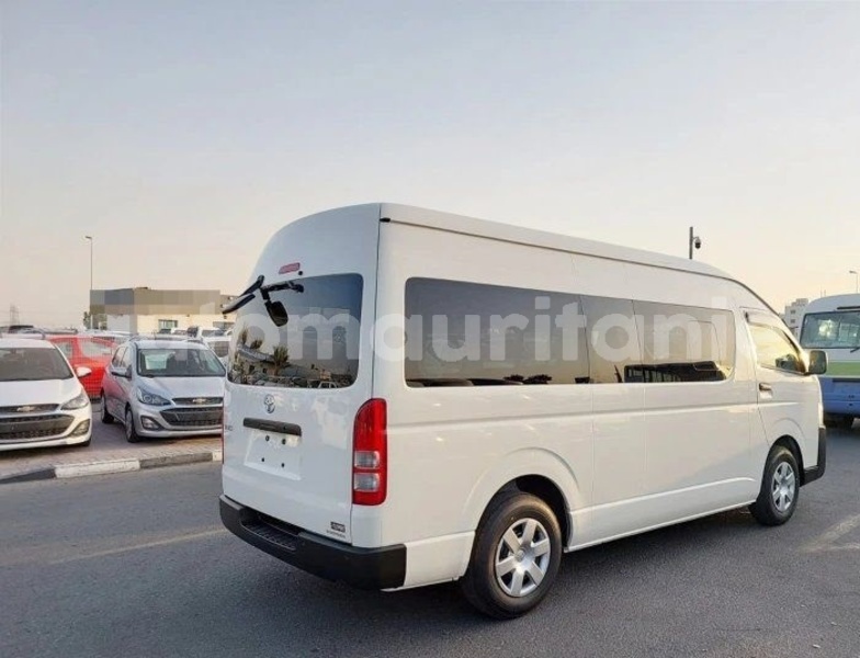 Big with watermark toyota hiace wilaya du trarza arafat 5070