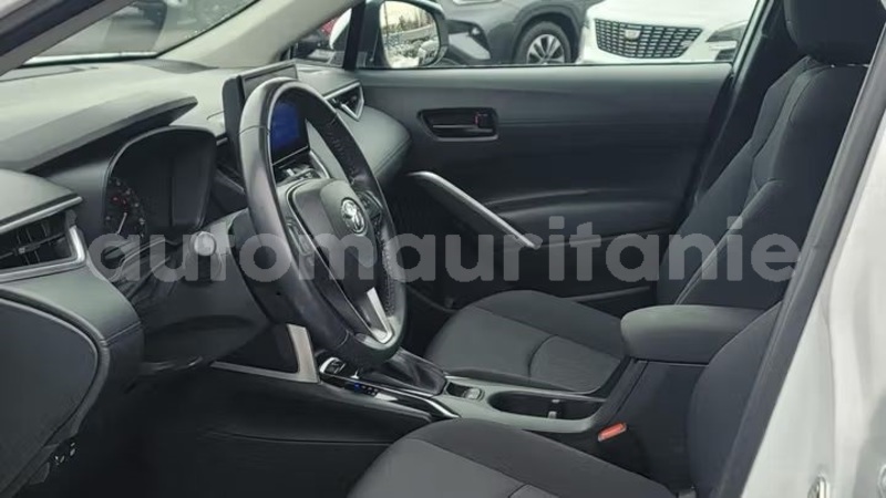 Big with watermark toyota corolla cross wilaya du trarza arafat 5071