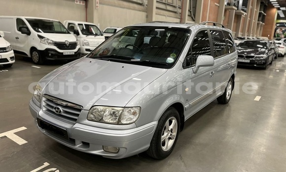 Acheter Occasion Voiture Hyundai Trajet Gris à Nouadhibou, Dakhlet Nouadhibou